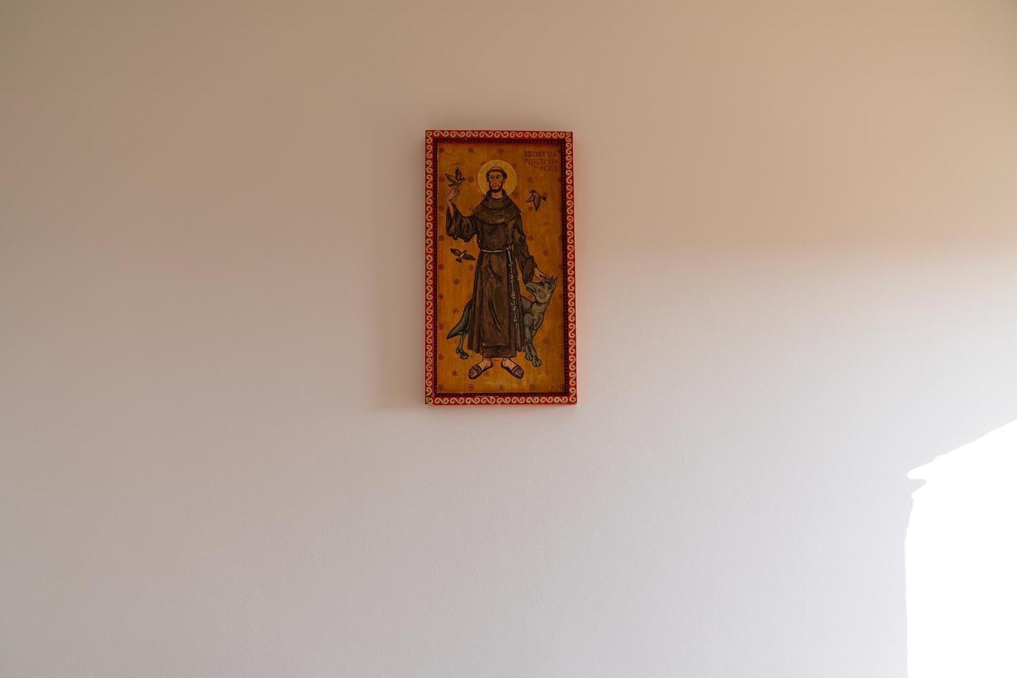 Отель Santuari De Santa Maria De Montgrony Gombren Экстерьер фото